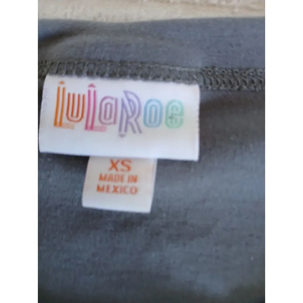 Lularoe Womens T-shirt Size XS Short Sleeve Round Neck Gray And Multicolor - Picture 12 of 15